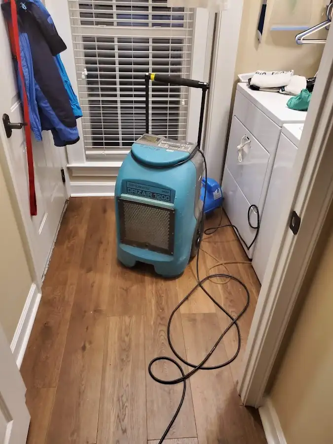 Commercial dehumidifier deployed for Flood Damage Cleanup in Cuyahoga Falls
